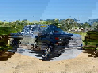 Used 2020 Chevrolet Silverado 1500 Custom w/ Custom Value Package