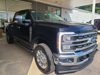 New 2025 Ford F250 Lariat w/ Lariat Ultimate Package