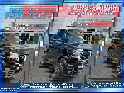 Certified 2023 Nissan Pathfinder S