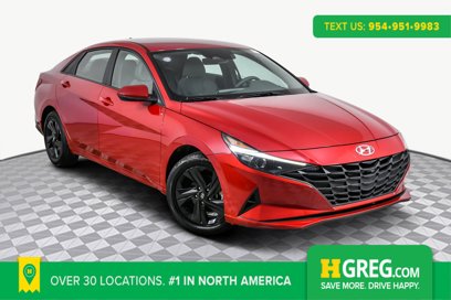 Used 2023 Hyundai Elantra SEL w/ Cargo Package