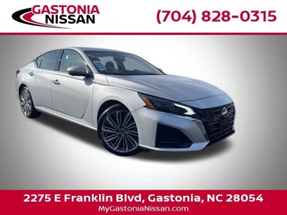 Used 2023 Nissan Altima 2.5 SL