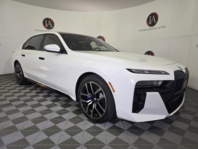 New 2025 BMW 760i xDrive w/ Executive Package