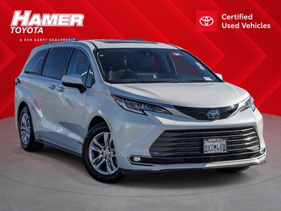 Used 2021 Toyota Sienna Limited