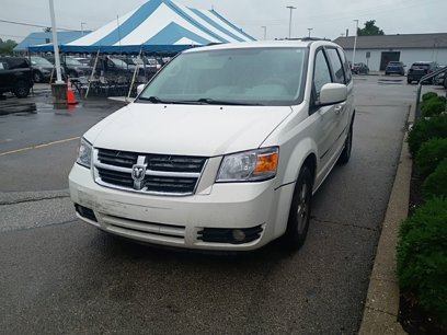 Used 2009 Dodge Grand Caravan SXT