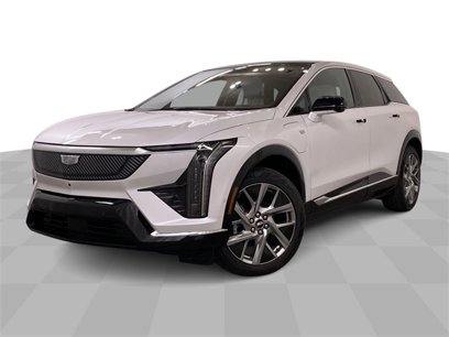 New 2025 Cadillac Optiq Luxury 1