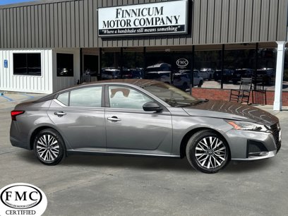 Used 2025 Nissan Altima 2.5 SV