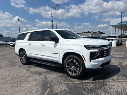 New 2025 Chevrolet Suburban LT w/ Comfort Package