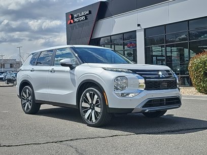 New 2025 Mitsubishi Outlander AWD