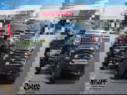 Used 2021 GMC Sierra 2500 Denali w/ Denali Black Diamond Edition