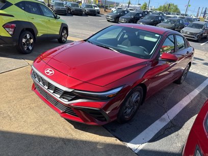 Used 2024 Hyundai Elantra SEL