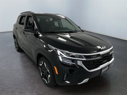 New 2025 Kia Seltos SX w/ SX Sunroof Package