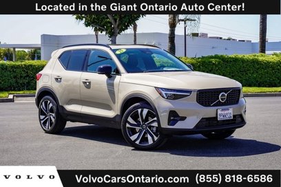 Used 2025 Volvo XC40 B5 Plus w/ Climate Package