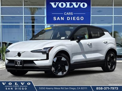 New 2025 Volvo EX30 Plus w/ Climate Package