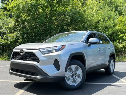 New 2025 Toyota RAV4 XLE w/ Convenience Package