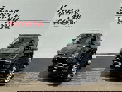 Certified 2023 Toyota Highlander LE