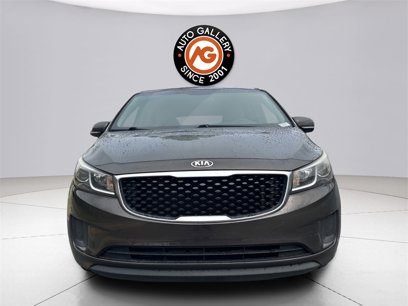 Used 2017 Kia Sedona LX
