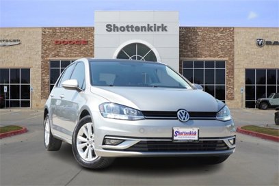 Used 2018 Volkswagen Golf SE