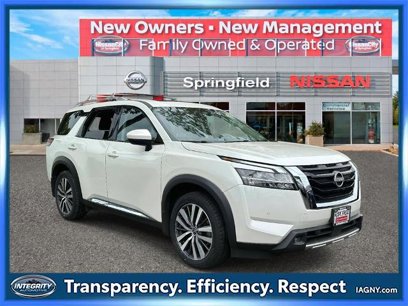 Certified 2022 Nissan Pathfinder Platinum w/ Cargo Package