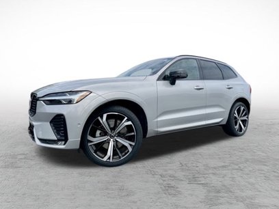 Used 2022 Volvo XC60 B6 R-Design w/ Advanced Package