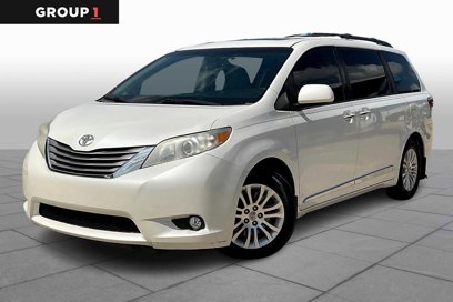 Used 2015 Toyota Sienna XLE