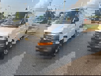 Used 2018 Chevrolet Express 2500 w/ Enhanced Convenience Package