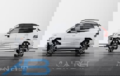 New 2025 Volvo XC60 B5 Plus w/ Protection Package Premier