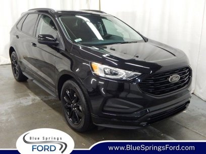 Used 2024 Ford Edge SE w/ Black Appearance Package