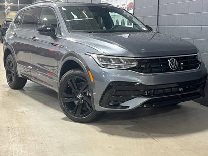 New 2024 Volkswagen Tiguan SE R-Line