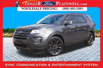 Used 2019 Ford Explorer XLT w/ XLT Sport Appearance Package