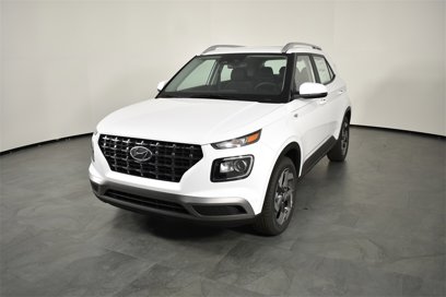 New 2025 Hyundai Venue SEL
