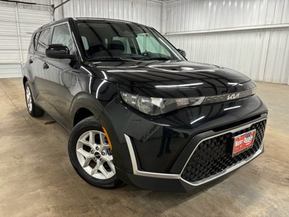 Used 2023 Kia Soul LX w/ LX Technology Package