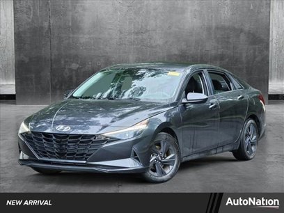 Certified 2021 Hyundai Elantra SEL