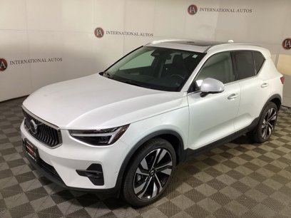 Certified 2023 Volvo XC40 B5 Ultimate w/ Protection Package Premier