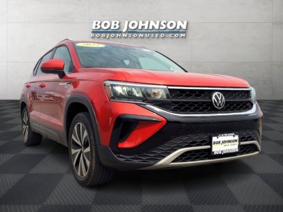 Used 2022 Volkswagen Taos SE w/ IQ.Drive SE Package