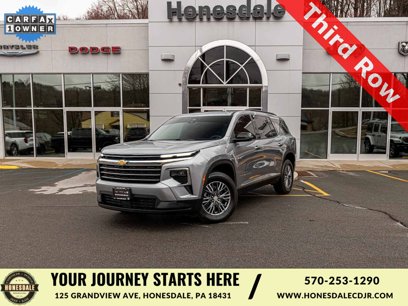 Used 2024 Chevrolet Traverse LT
