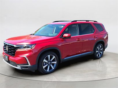 Used 2025 Honda Pilot Elite