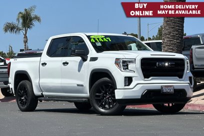Used 2022 GMC Sierra 1500 Elevation w/ LPO, Elevation Black Package