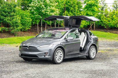 Used 2017 Tesla Model X 90D