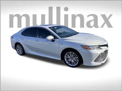 Used 2020 Toyota Camry XLE
