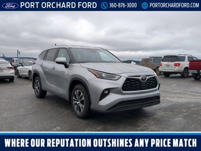 Used 2024 Toyota Highlander XLE