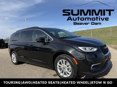 Used 2022 Chrysler Pacifica Touring