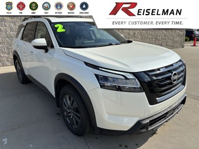 Used 2022 Nissan Pathfinder SV w/ SV Premium Package