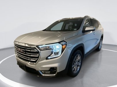 Used 2022 GMC Terrain SLT w/ Infotainment Package II