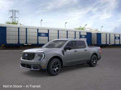 New 2025 Ford Maverick Lariat w/ 4K Tow Package