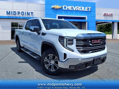 Used 2024 GMC Sierra 1500 SLT w/ SLT Convenience Package