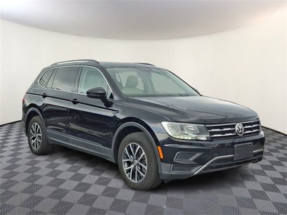 Used 2019 Volkswagen Tiguan SE w/ Panoramic Sunroof Package