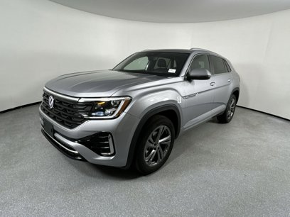 New 2024 Volkswagen Atlas Cross Sport SEL R-Line