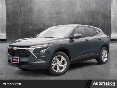 New 2025 Chevrolet Trax LS w/ LS Convenience Package
