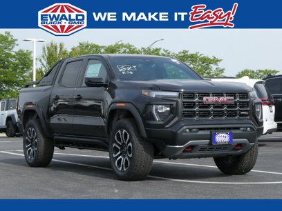 New 2025 GMC Canyon AT4 w/ Nightfall Edition