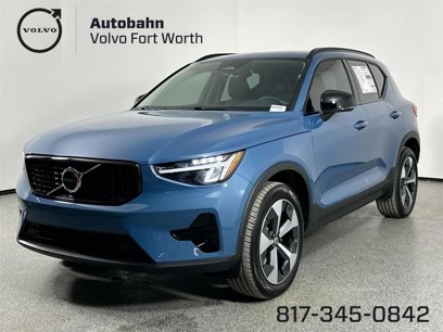 New 2024 Volvo XC40 B5 Core